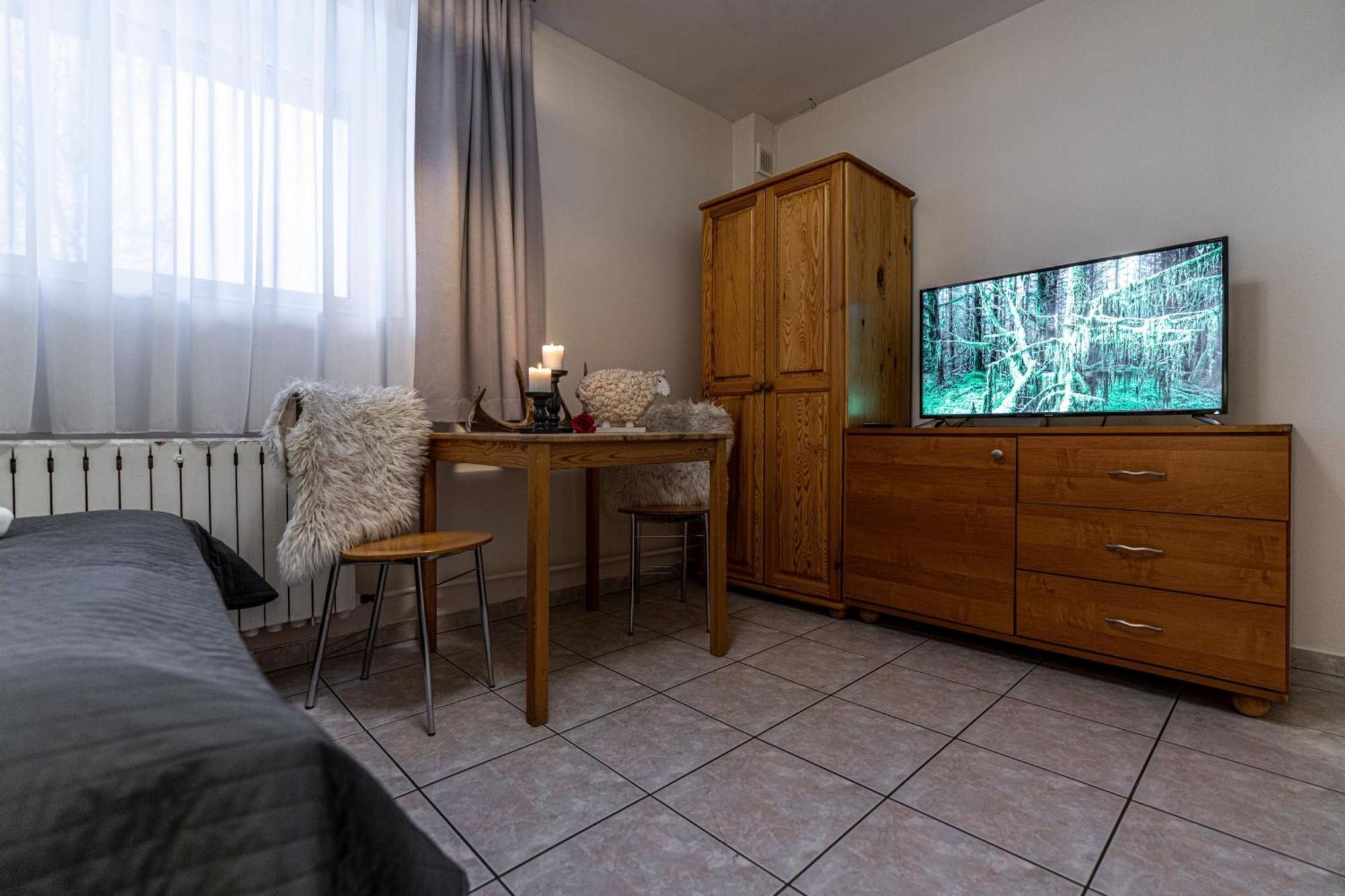 Liberta Inn - Pokoje Goscinne Zakopane Esterno foto